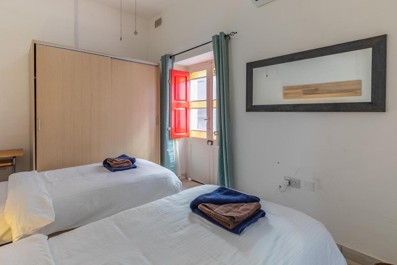 Bormla - Comfortable Two Bedroom Apartment Cospicua Exteriér fotografie