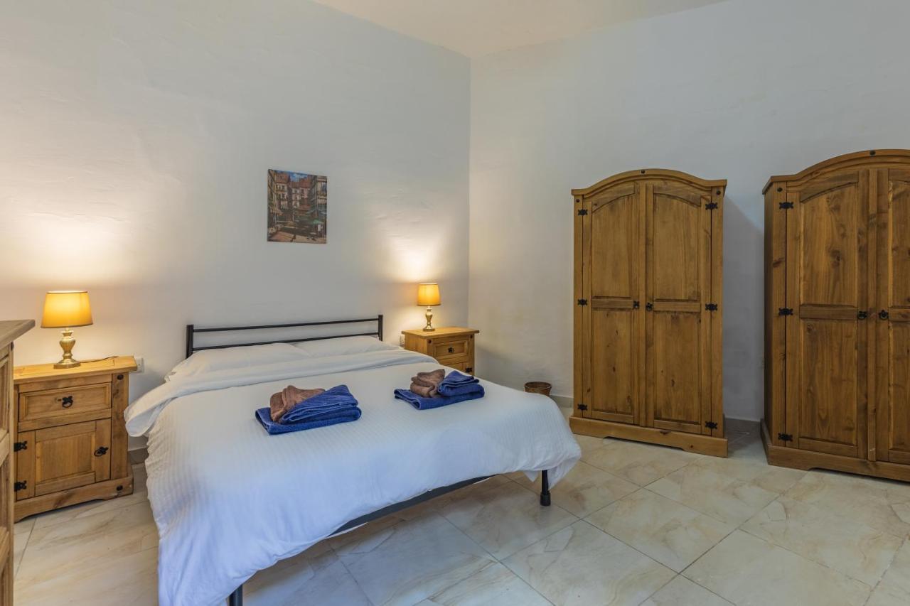 Bormla - Comfortable Two Bedroom Apartment Cospicua Exteriér fotografie