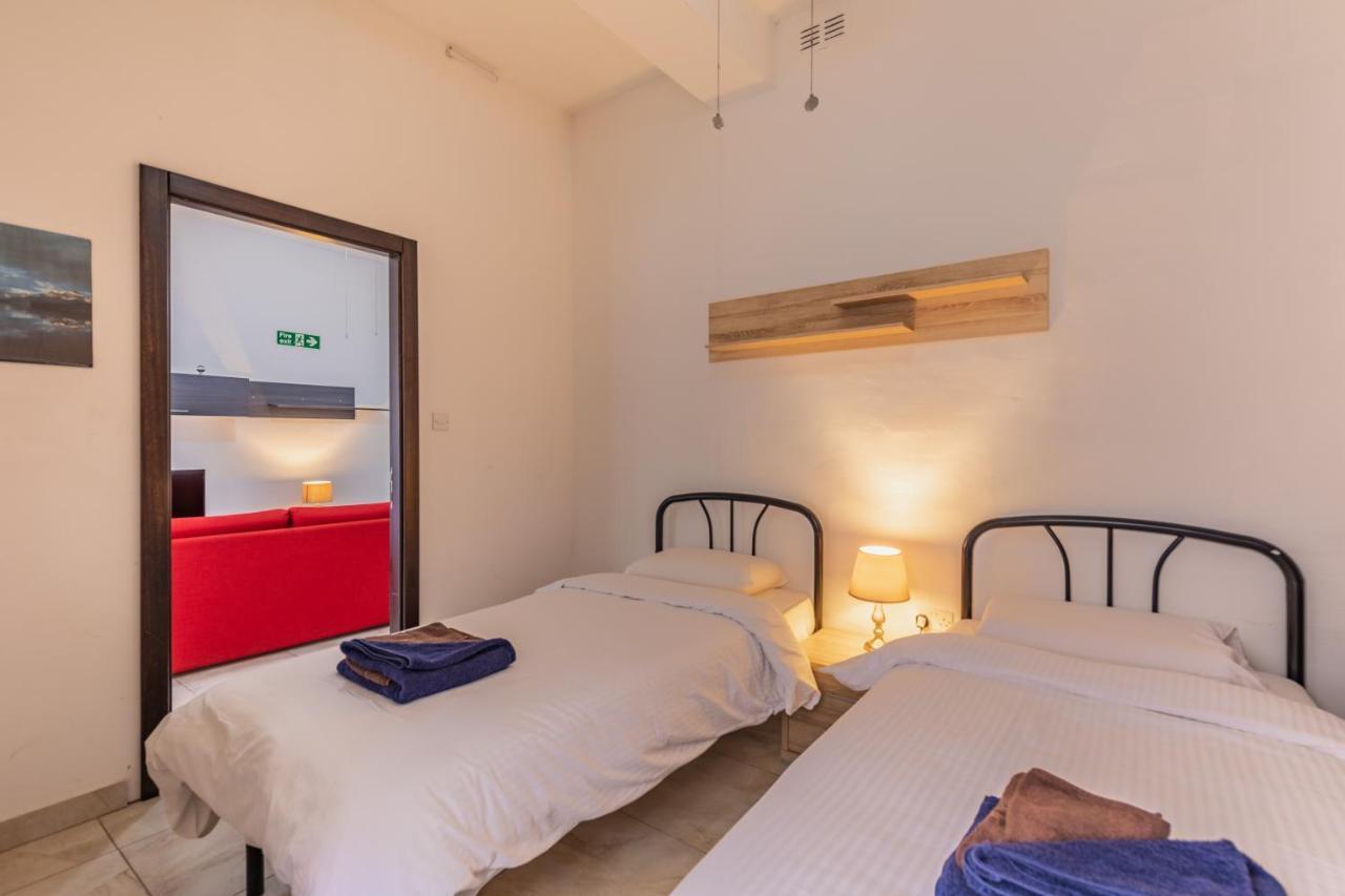Bormla - Comfortable Two Bedroom Apartment Cospicua Exteriér fotografie